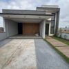 Casa nova à venda em Boituva no Reserva dos Ipês com 3 quartos e Piscina – alto padrão por R$ 890 mil